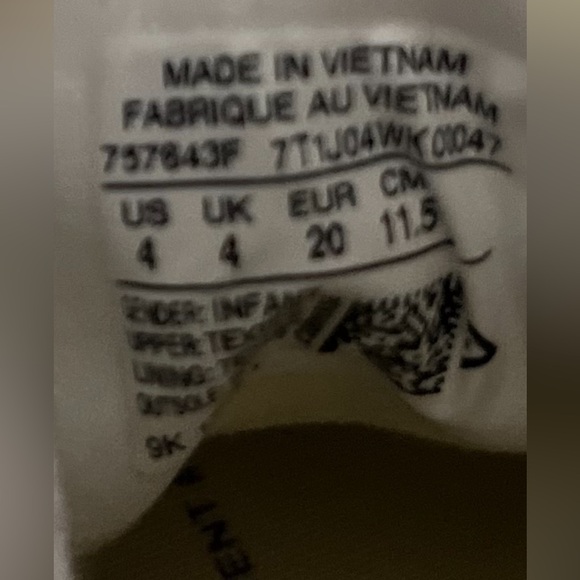 Converse Kids Badazzeled Shoes!!! - Picture 9 of 12